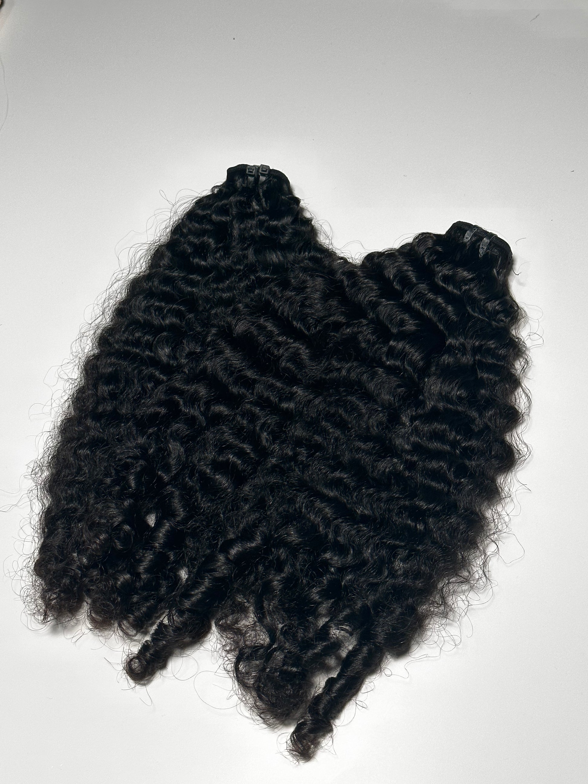 BURMESE CURLS HUMAN HAIR BUNDLES: HAIROIC COLLECTION - ANNSHAIR 12"